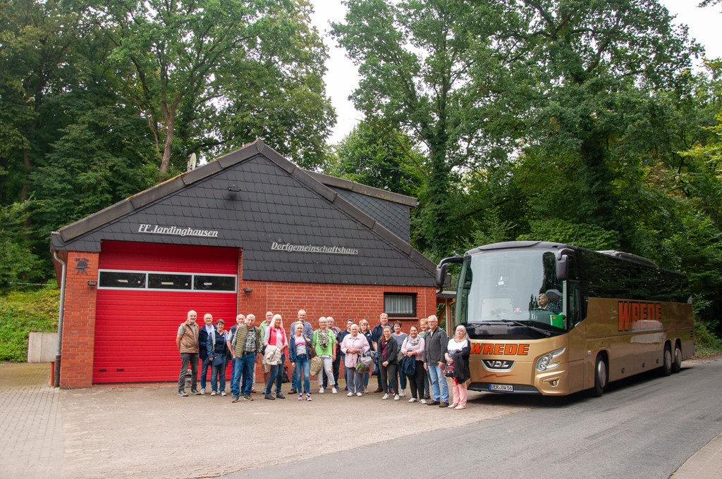 Ein Dorf fährt aus – Bustour ins Museumsdorf Cloppenburg